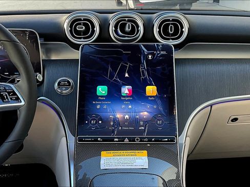 Used 2026 Mercedes-Benz GLC 300 GLC 300 image 7