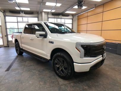 New 2025 Ford F150 Lightning Lariat
