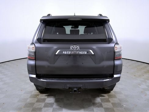 Used 2021 Toyota 4Runner SR5 RWD image 8