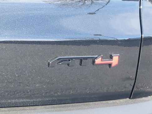 New 2026 GMC Acadia AT4 w/ Luxury Package image 13