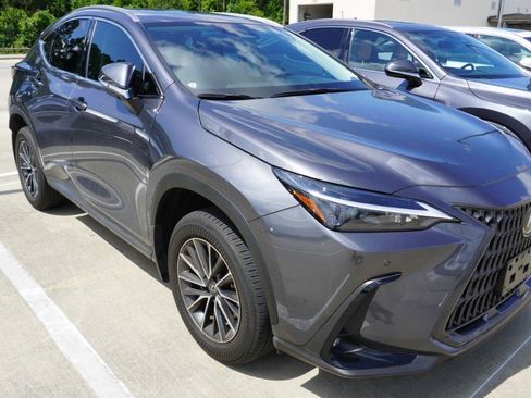 Used 2024 Lexus NX 350 AWD image 3