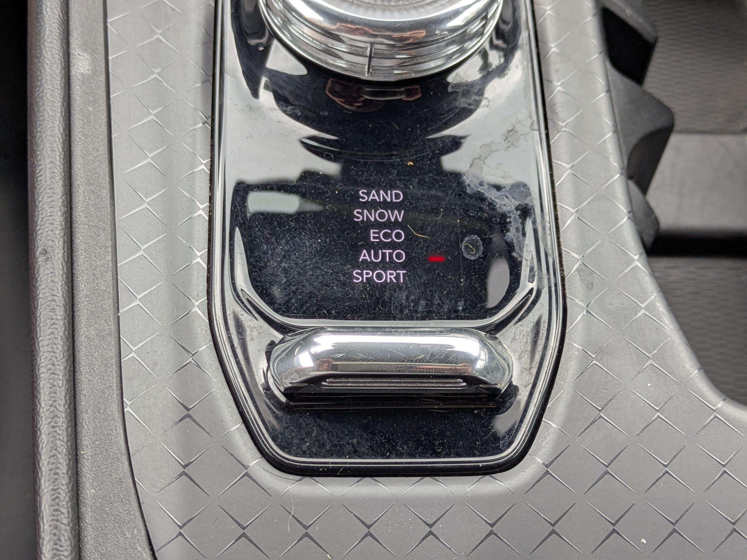 Used 2024 Jeep Wagoneer Launch Edition AWD/4WD image 33