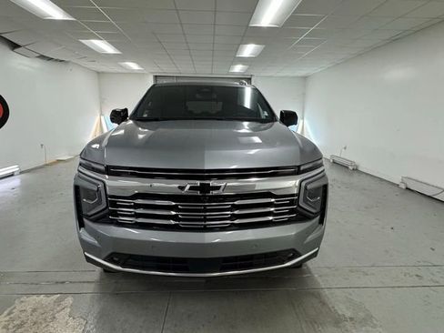 New 2025 Chevrolet Tahoe Premier image 2