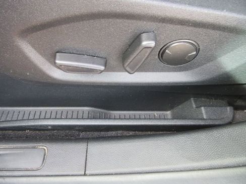 Used 2021 Ford Edge SEL w/ Convenience Package image 20