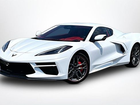 Used 2024 Chevrolet Corvette Stingray Premium Cpe w/ Battery Protection Package RWD image 3