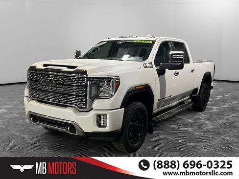 Used 2021 GMC Sierra 2500 Denali w/ Denali Ultimate Package image 9