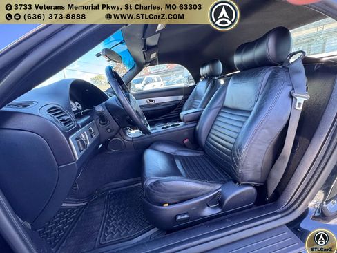 Used 2003 Ford Thunderbird image 9