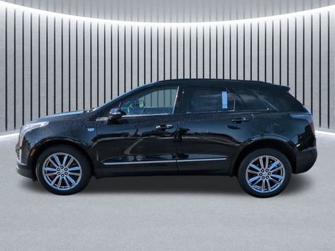 Certified 2022 Cadillac XT5 Sportv w/ LPO, Floor Liner Package image 11