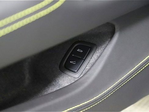 New 2025 Chevrolet Corvette E-Ray image 17