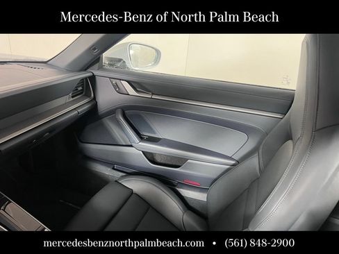 Used 2026 Porsche 911 Carrera RWD image 28