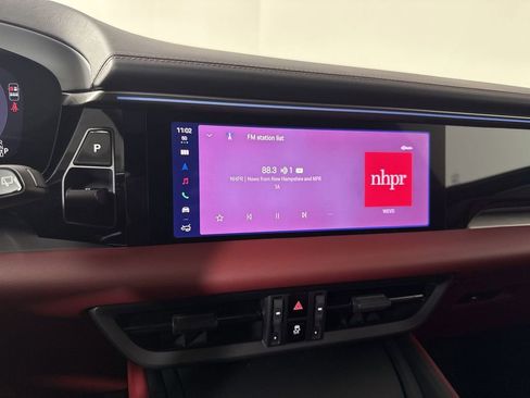 New 2026 Porsche Macan 4 Electric image 29