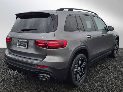New 2026 Mercedes-Benz GLB 250 4MATIC image 3