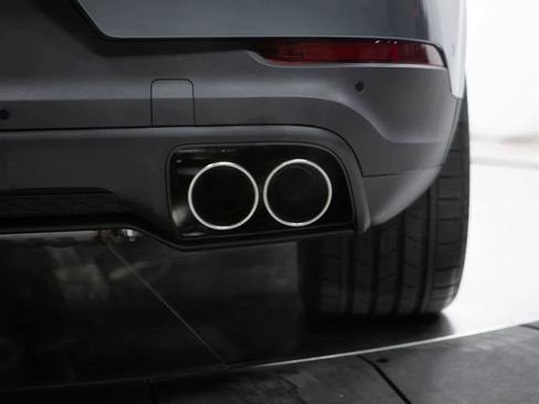 New 2026 Porsche Cayenne S AWD/4WD image 39