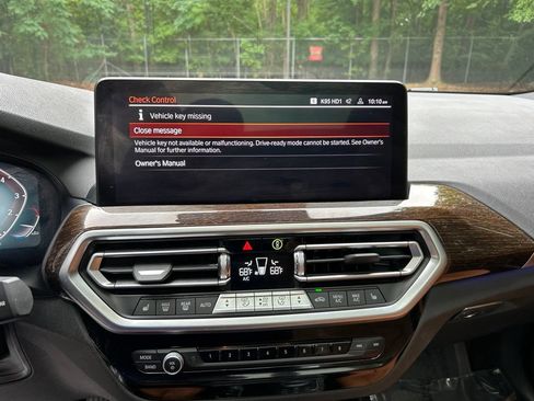 Used 2023 BMW X3 xDrive30i w/ Premium Package AWD/4WD image 19