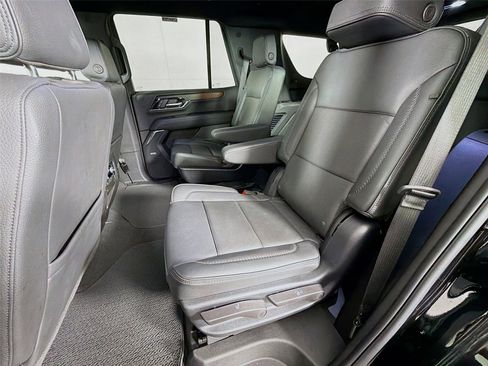 Used 2025 GMC Yukon Denali AWD/4WD image 22