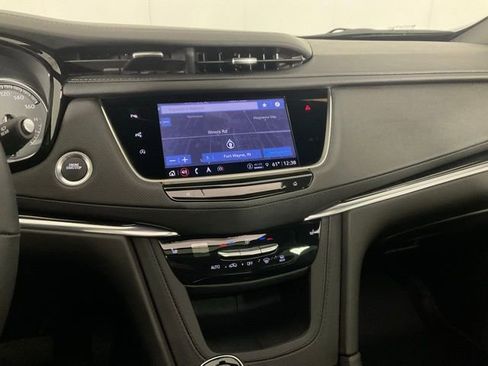 Certified 2025 Cadillac XT5 Premium Luxury w/ Technology Package AWD/4WD image 13