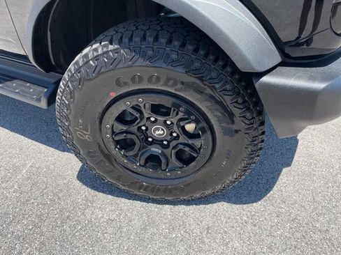 New 2026 Ford Bronco Outer Banks w/ Sasquatch Package AWD/4WD image 19