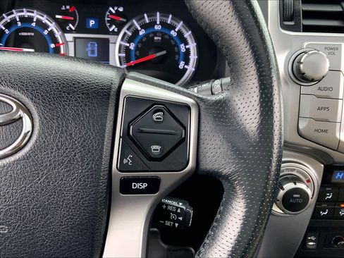 Used 2015 Toyota 4Runner Limited image 23