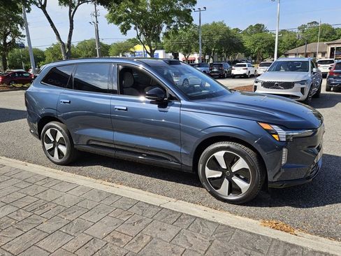New 2025 Volvo EX90 Plus AWD/4WD image 15
