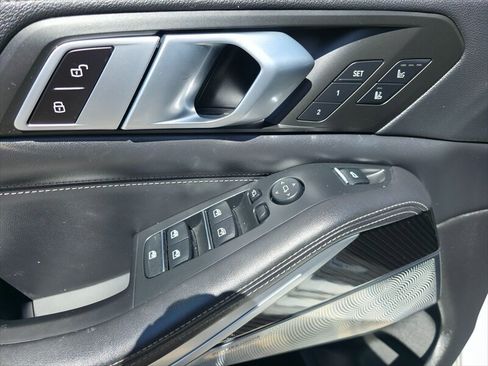 Used 2021 BMW X5 M50i w/ Executive Package AWD/4WD image 11