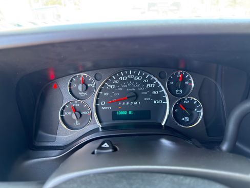 Used 2024 GMC Savana 2500 w/ Driver Convenience Package RWD image 34