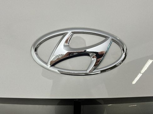 Used 2024 Hyundai Ioniq 5 Limited AWD/4WD image 8