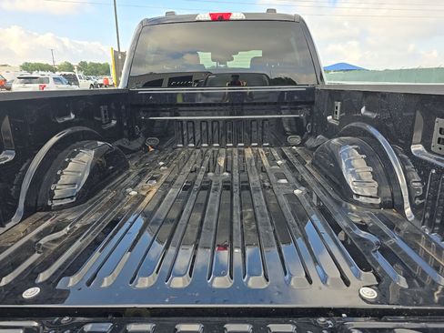 Used 2025 Ford F250 Lariat w/ Chrome Package AWD/4WD image 5