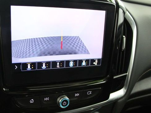 Used 2021 Chevrolet Traverse RS AWD/4WD image 13