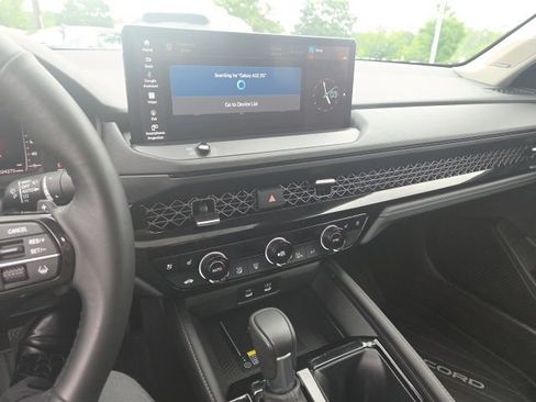 Certified 2023 Honda Accord Touring image 31