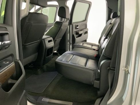 Used 2018 GMC Sierra 2500 Denali image 30