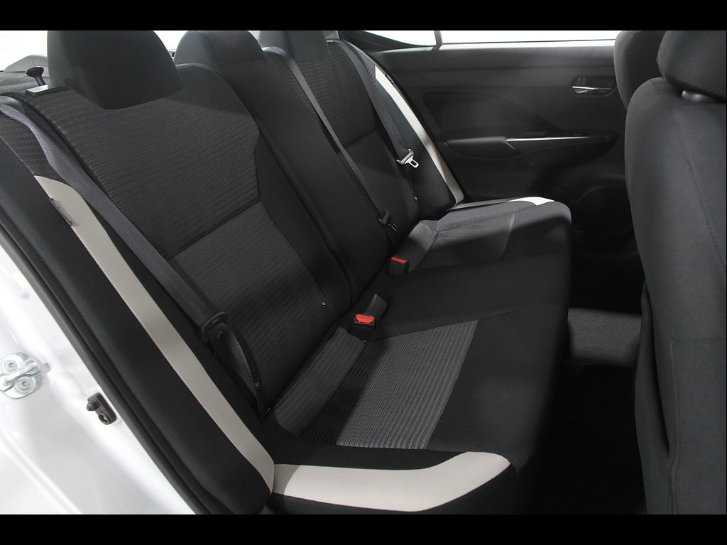 Used 2021 Nissan Versa SV FWD image 17