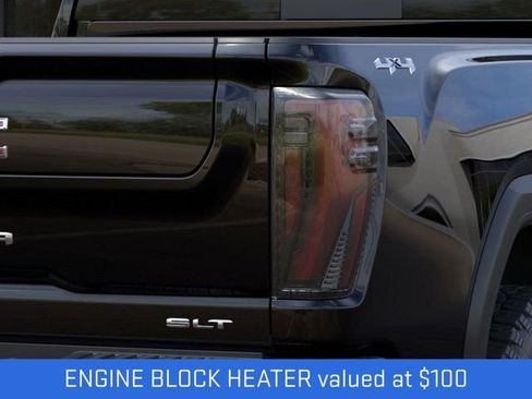 New 2025 GMC Sierra 2500 SLT w/ SLT Premium Package AWD/4WD image 13