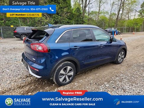 Used 2017 Kia Niro EX FWD image 4