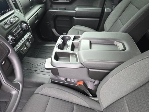 Used 2024 Chevrolet Silverado 1500 Custom Trail Boss w/ LPO, Dark Essentials Package image 26