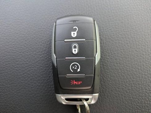 New 2026 RAM 3500 Big Horn AWD/4WD image 30