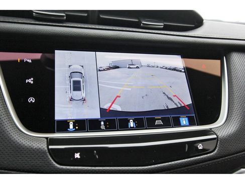 New 2026 Cadillac XT5 Premium Luxury image 17