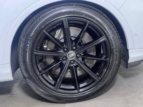 Used 2021 Audi SQ7 Prestige AWD/4WD image 12