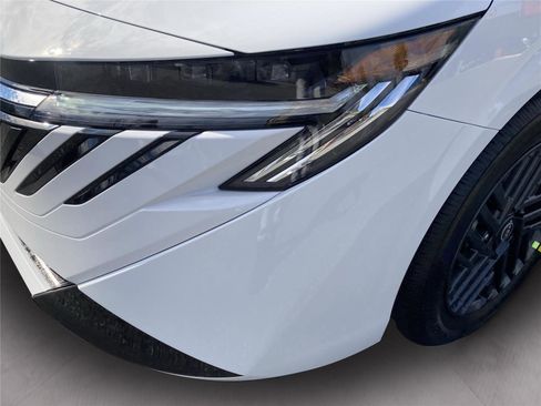 New 2026 Nissan Sentra SV w/ SV Convenience Package FWD image 10