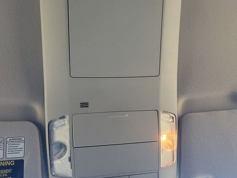 Used 2012 Toyota Tundra Grade image 30