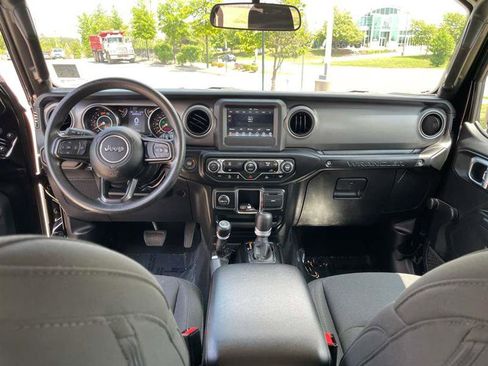 Used 2023 Jeep Wrangler Sport AWD/4WD image 25