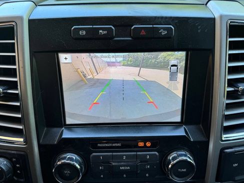 Used 2017 Ford F250 Lariat w/ Chrome Package AWD/4WD image 20