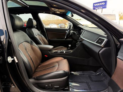 Used 2019 Kia Optima SX w/ SX Limited (Bronze) Package image 29