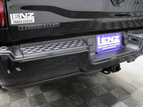 Used 2024 RAM 2500 Big Horn w/ Night Edition AWD/4WD image 43