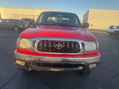 Used 2004 Toyota Tacoma PreRunner image 8