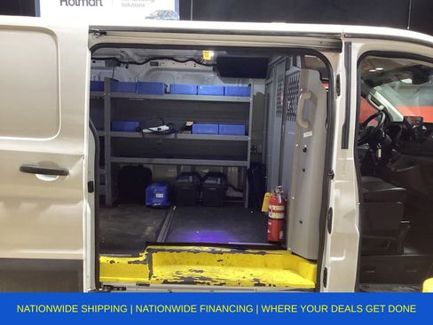 Used 2022 Ford E-Transit Low Roof image 5