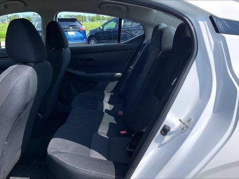 Used 2024 Nissan Sentra SV FWD image 10
