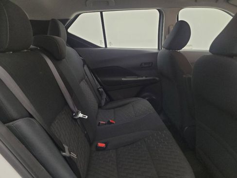 Used 2022 Nissan Kicks S FWD image 19