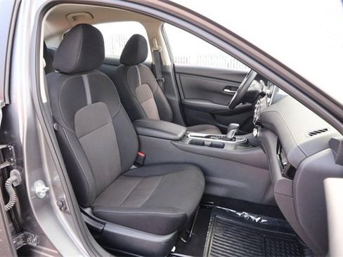 Certified 2024 Nissan Sentra SV image 24