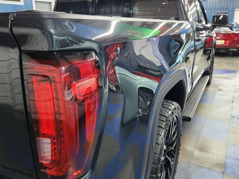 Used 2020 GMC Sierra 1500 Denali w/ Denali Ultimate Package image 92