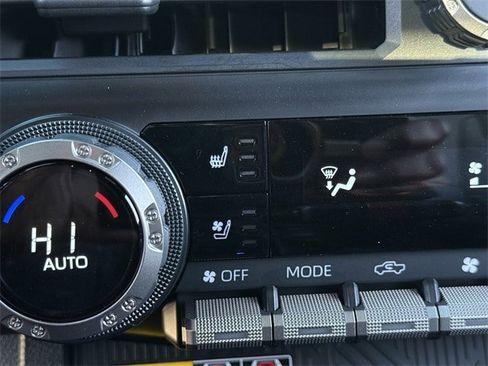 Used 2025 Toyota Tacoma TRD Pro image 24